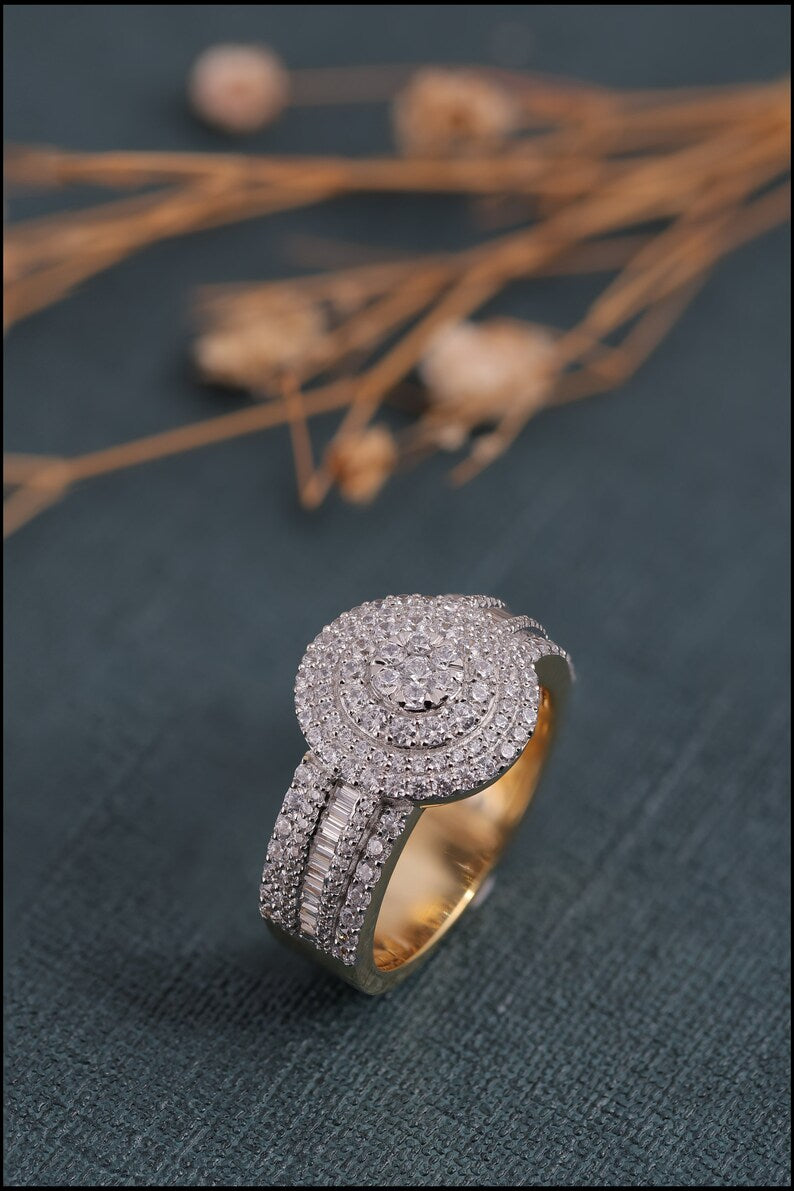 Round Shaped Hip Hop Ring